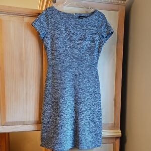 🌟Ivanka Trump Heathered Gray Midi Dress🌟